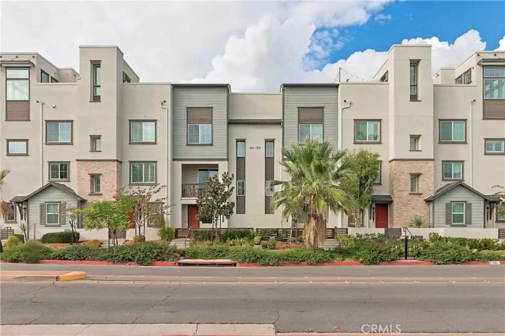 805 E South Street, Anaheim, CA — listing photo 1