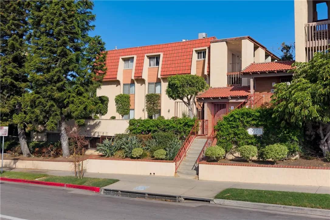 2001 E 21st 236, Signal Hill, CA — listing photo 1