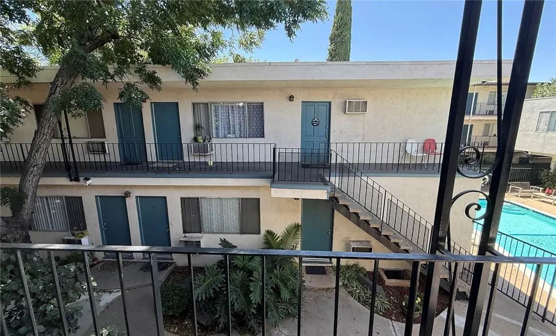 18415 Prairie Street, Northridge, CA — listing photo 1