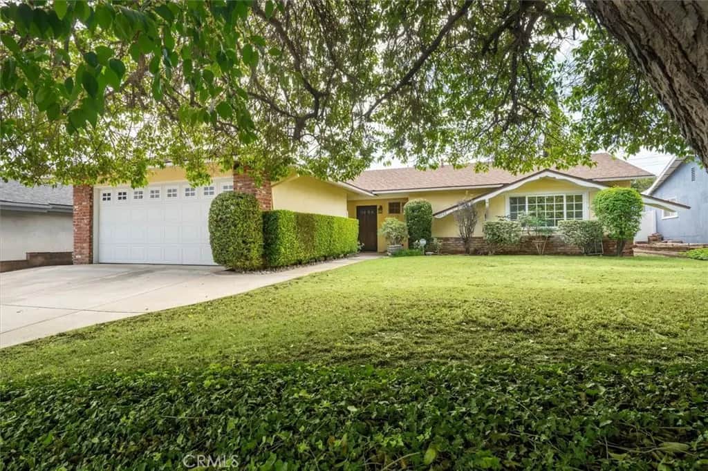 16922 Labrador Street, Northridge, CA — listing photo 1