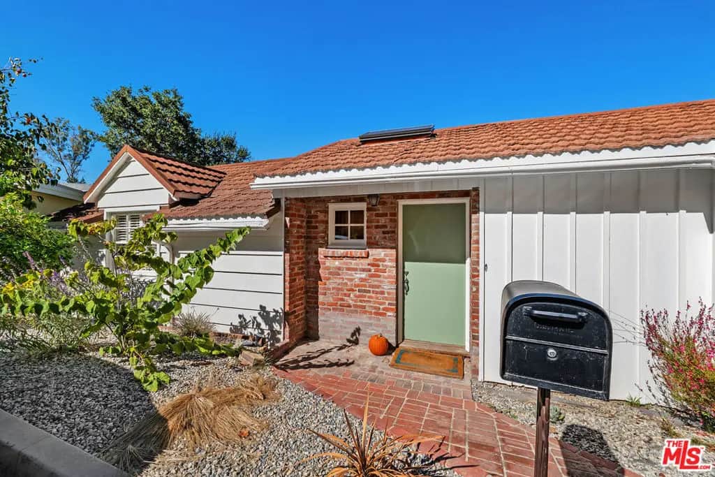 4037 Milaca Place, Sherman Oaks, CA — listing photo 1