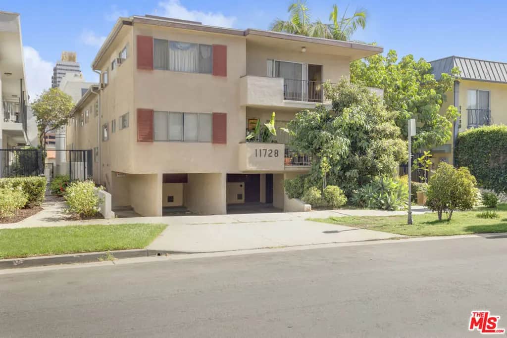 11728 Mayfield Avenue, Los Angeles, CA — listing photo 1