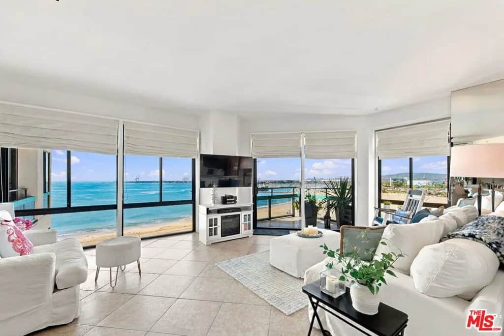 1310 E Ocean Boulevard 1005, Long Beach, CA — listing photo 1