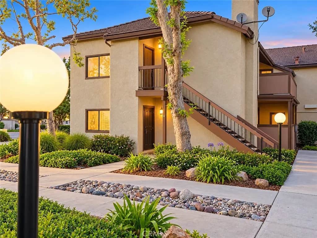 600 N Brea Boulevard 44, Brea, CA — listing photo 1
