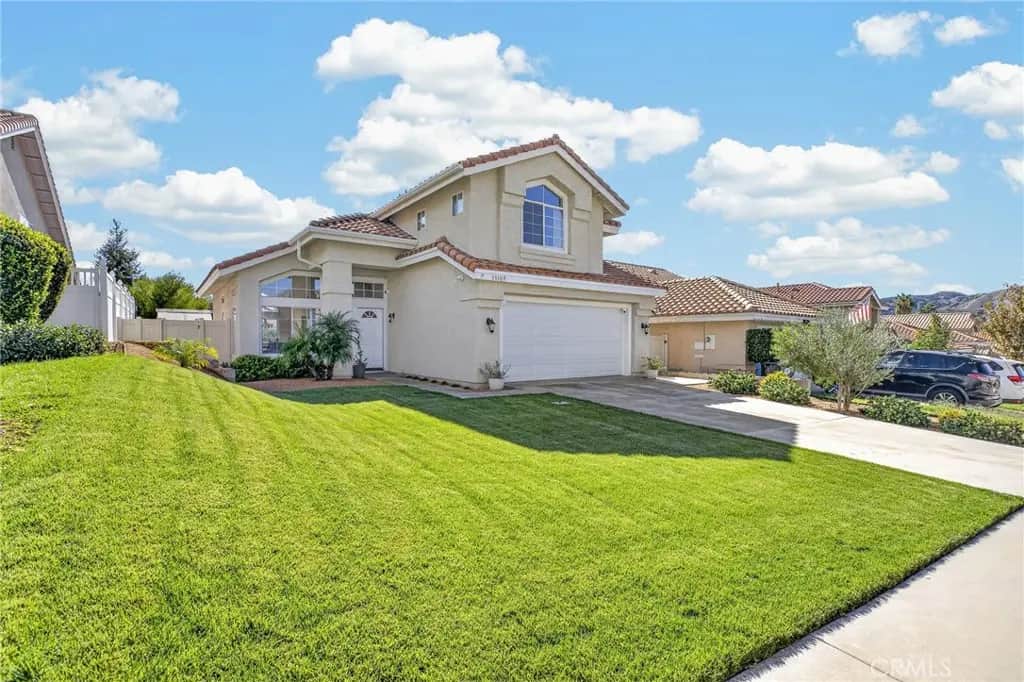 35109 Willow Springs, Yucaipa, CA — listing photo 1