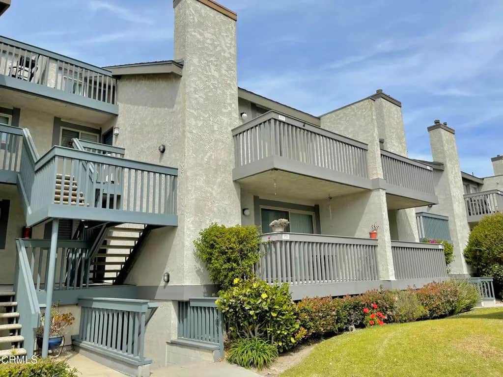 3114 Sunset Lane, Oxnard, CA — listing photo 1