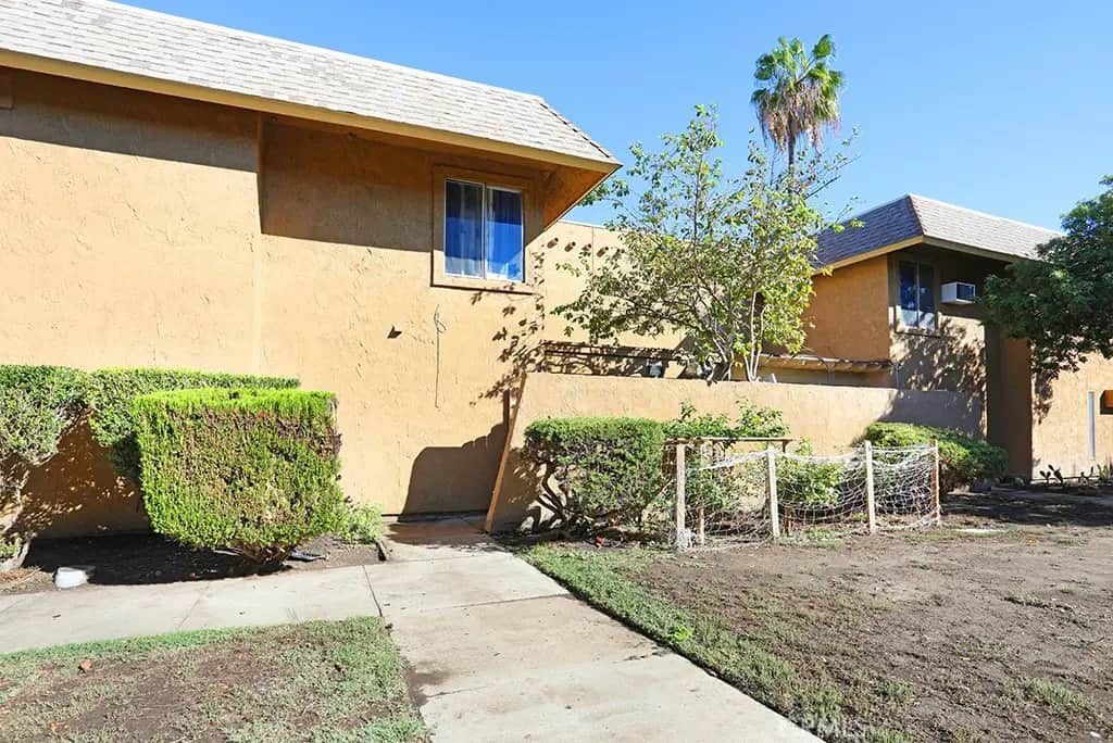1272 E Mcfadden, Santa Ana, CA — listing photo 1