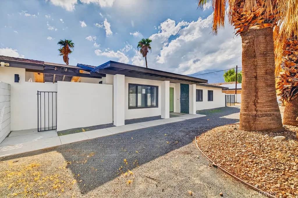 1815 E Racquet Club, Palm Springs, CA — listing photo 1