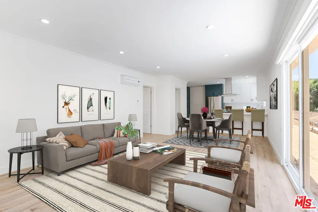 527 S Barrington Avenue 14, Los Angeles, CA — listing photo 1