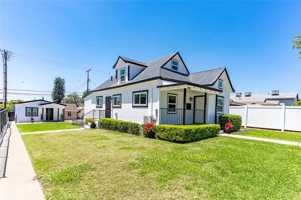 6741 Newlin Avenue A, Whittier, CA — listing photo 1