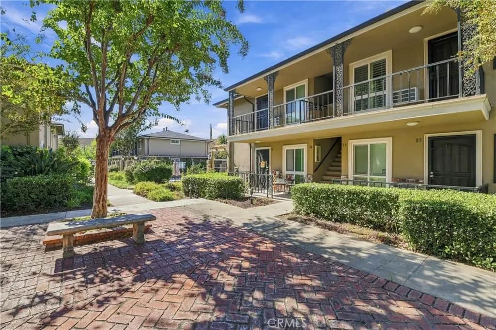 660 S Glassell, Orange, CA — listing photo 1