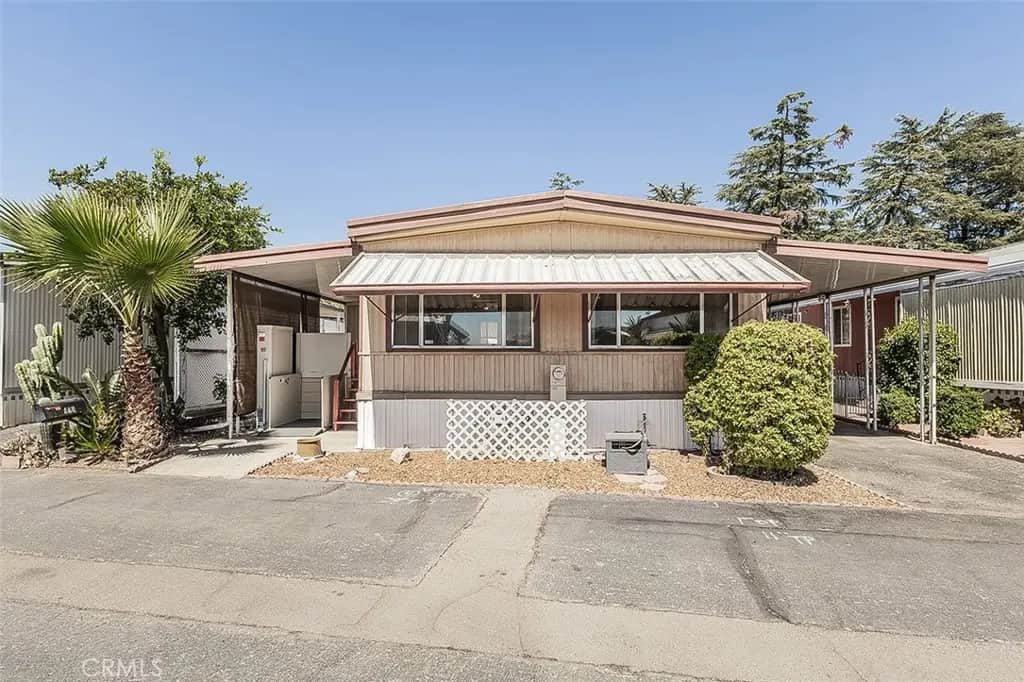 1724 Minnewawa Avenue 155, Fresno, CA — listing photo 1