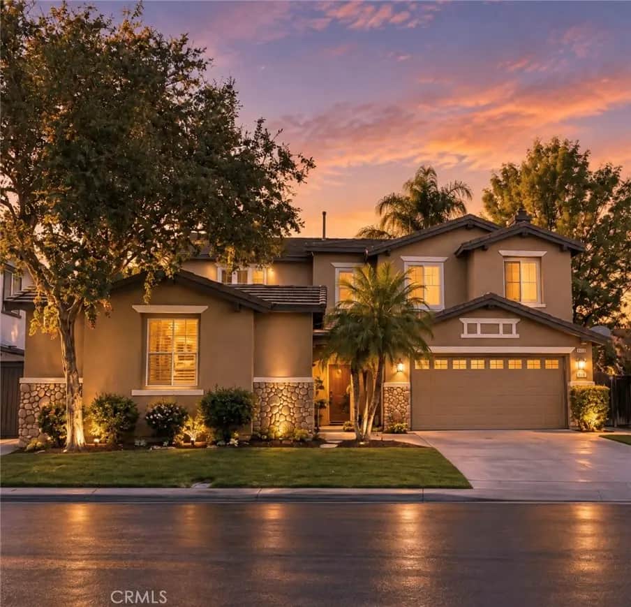 11393 Parkfield Court, Riverside, CA — listing photo 1