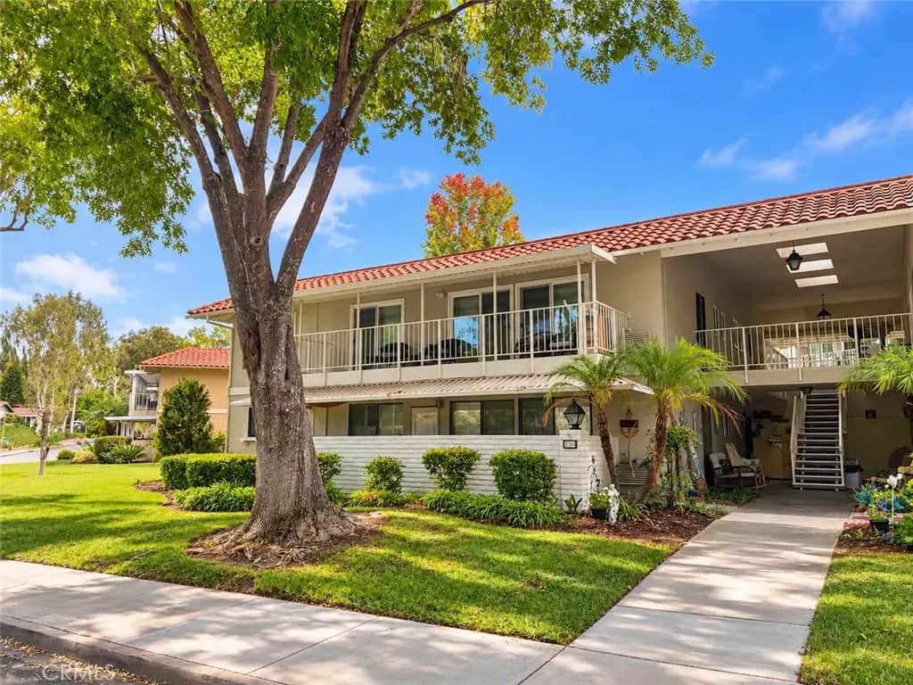 876 Avenida Sevilla O, Laguna Woods, CA — listing photo 1