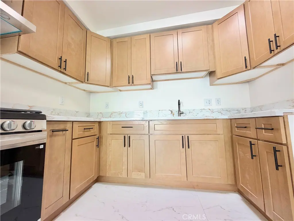 8431 Tamaru, Huntington Beach, CA — listing photo 1