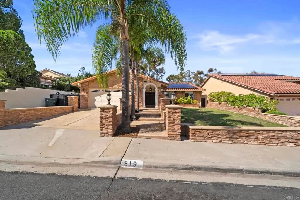 819 Arroyo Place, Chula Vista, CA — listing photo 1