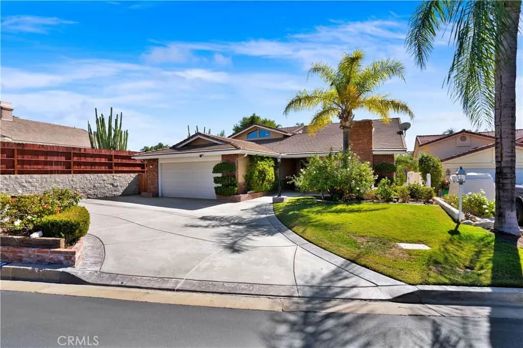 22373 Boating Way, Canyon Lake, CA — listing photo 1