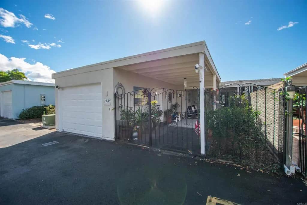 3585 Buffum Drive, Oceanside, CA — listing photo 1
