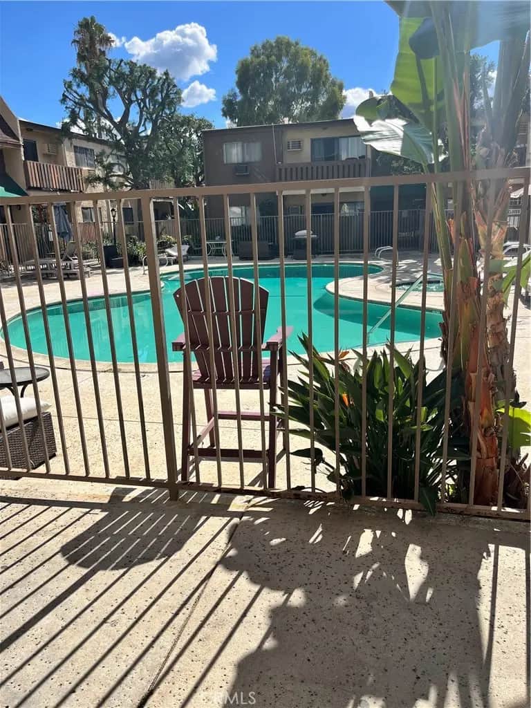 17900 Sherman Way, Reseda, CA — listing photo 1