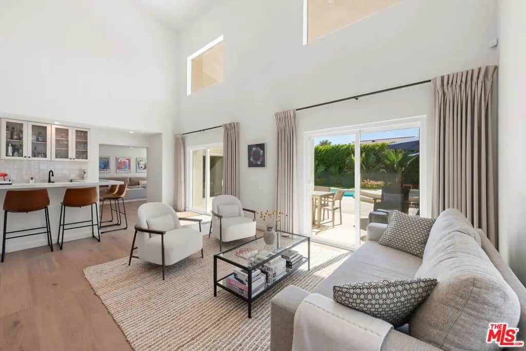 68237 Risueno Road, Cathedral City, CA — listing photo 1