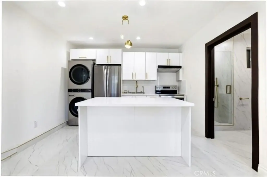 9031 Mulberry Drive, Sunland, CA — listing photo 1