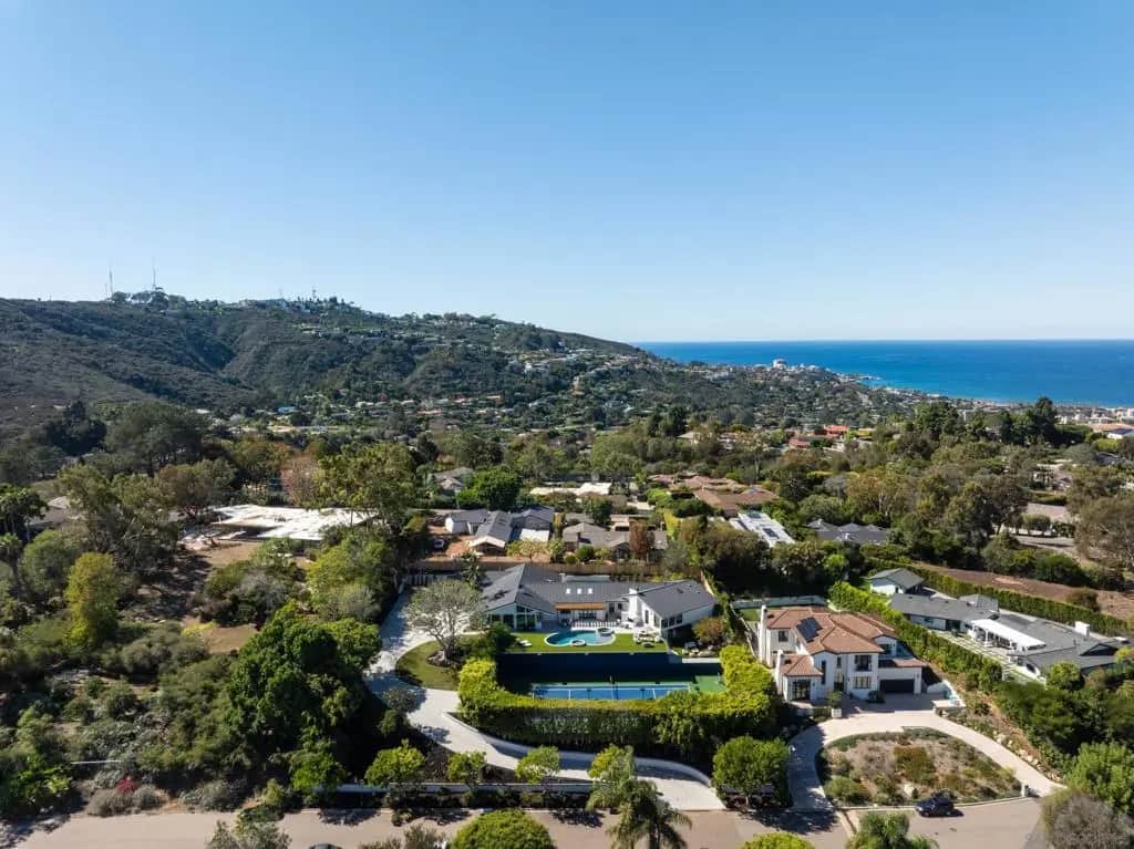 3013 Woodford Drive, La Jolla, CA — listing photo 1