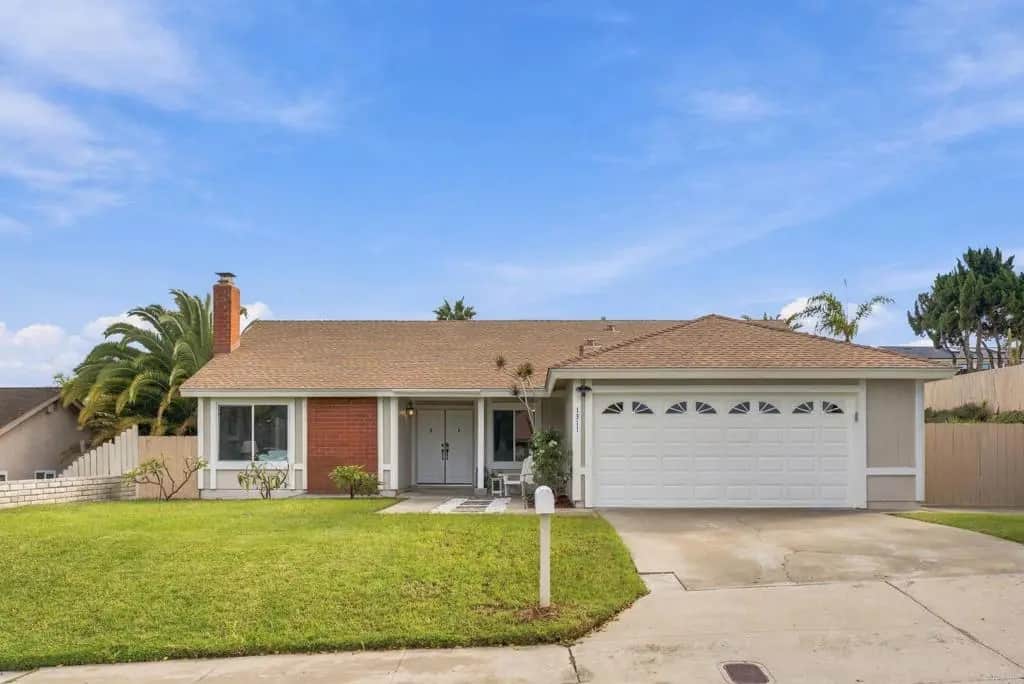 1311 Walnutview Drive, Encinitas, CA — listing photo 1