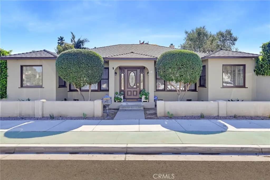 4444 E 3rd, Long Beach, CA — listing photo 1