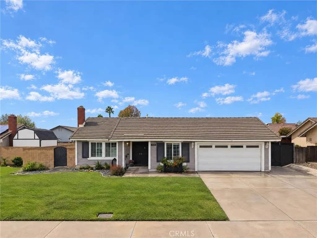 978 N Ironwood Avenue, Rialto, CA — listing photo 1