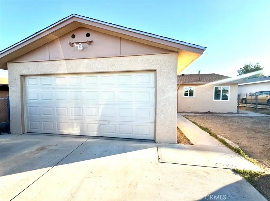 1820 Armory, Barstow, CA — listing photo 1