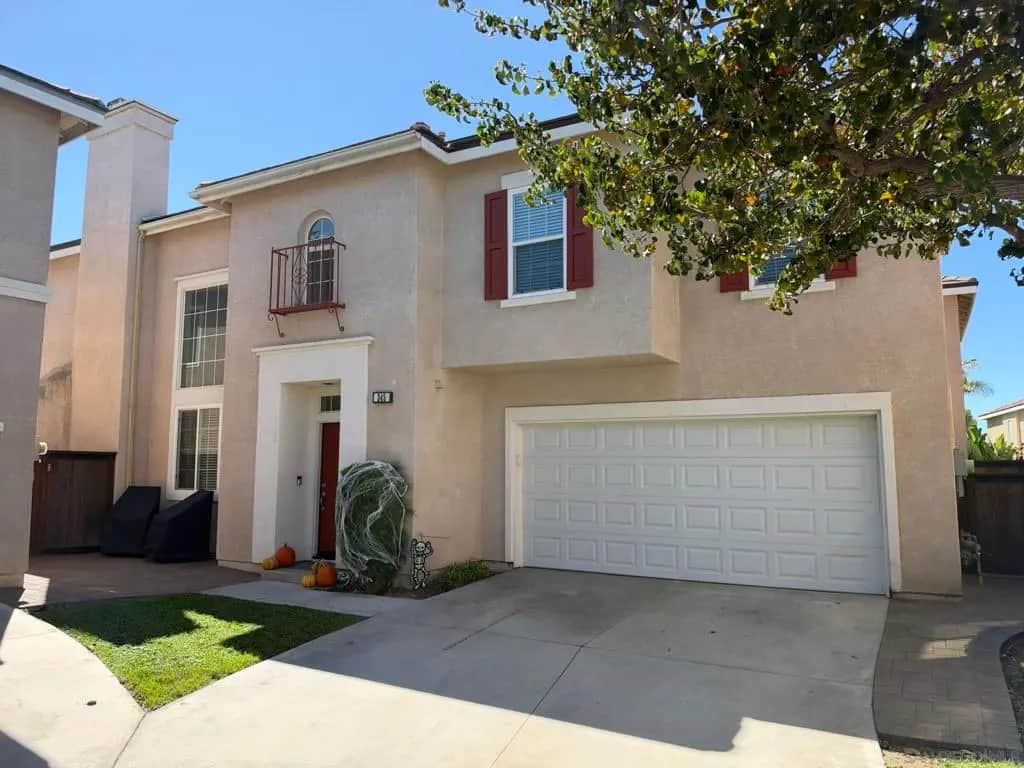 345 Venetia Way, Oceanside, CA — listing photo 1