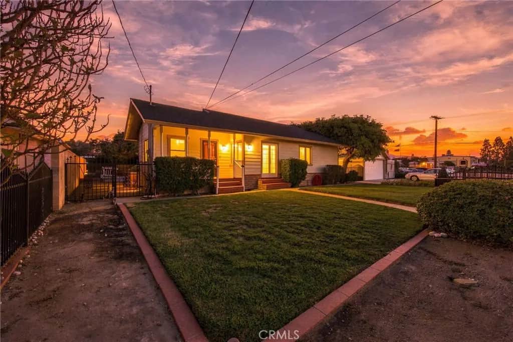 511 W Paramount, Azusa, CA — listing photo 1