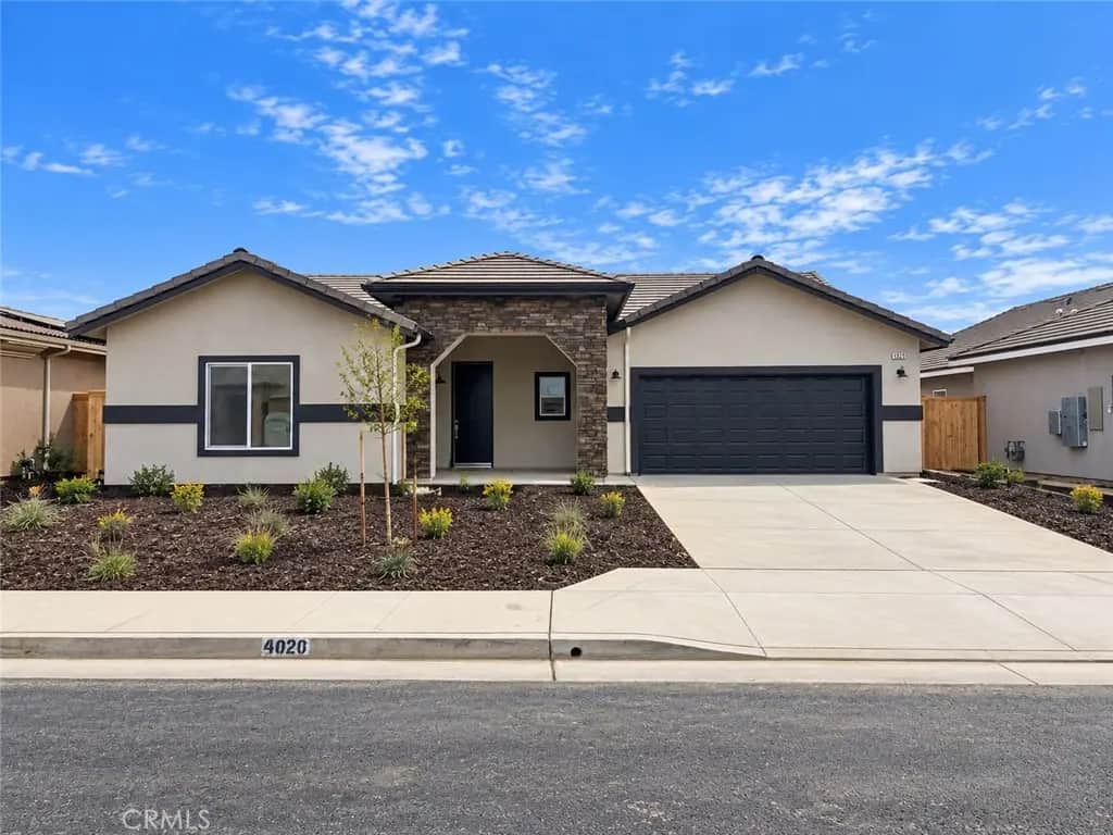 3826 Via Capitola, Madera, CA — listing photo 1