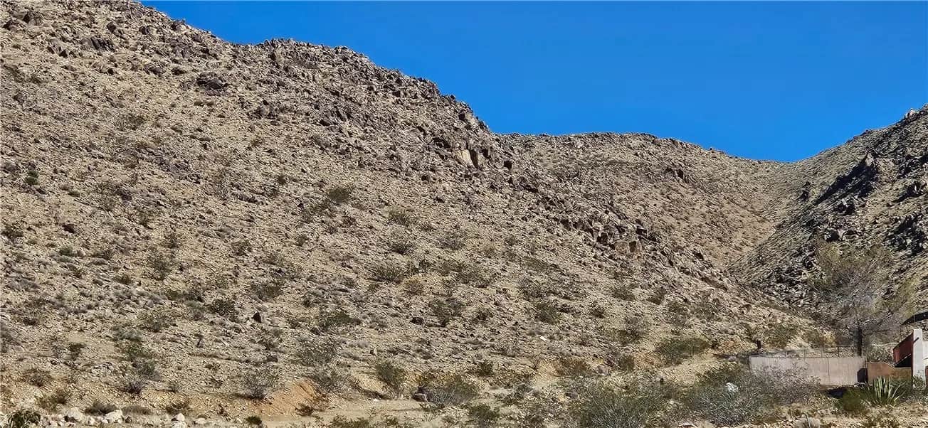 800 Old Mine Rd. (Near), Apple Valley, CA — listing photo 1