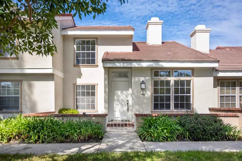 8 Wellesley 6, Irvine, CA — listing photo 1