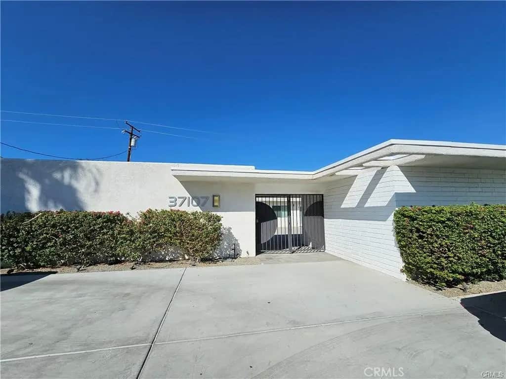 37107 Bankside, Cathedral City, CA — listing photo 1