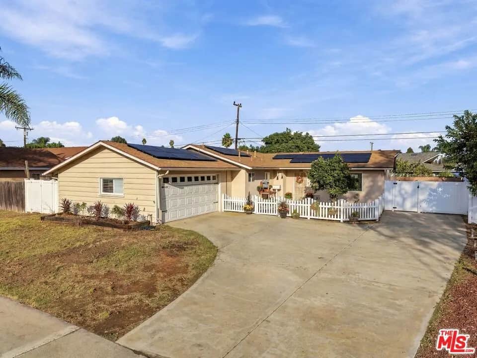 538 Walker Avenue, Camarillo, CA — listing photo 1