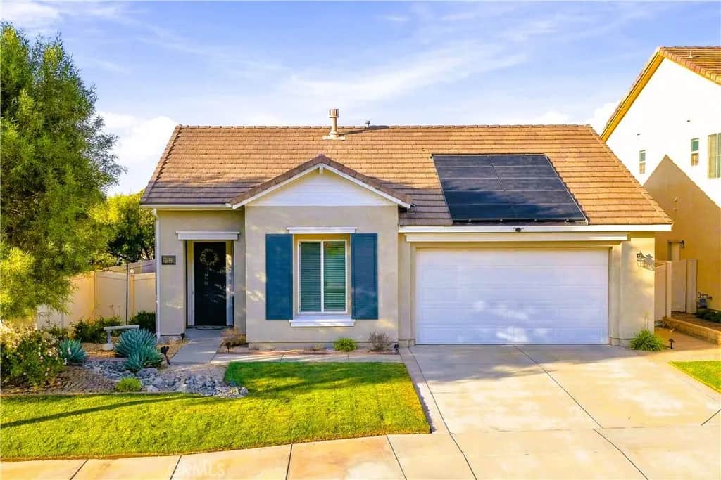 26832 Cherry Willow Drive, Canyon Country, CA — listing photo 1