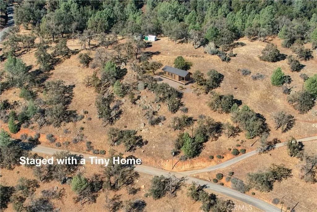 5318 W Whitlock Road, Mariposa, CA — listing photo 1