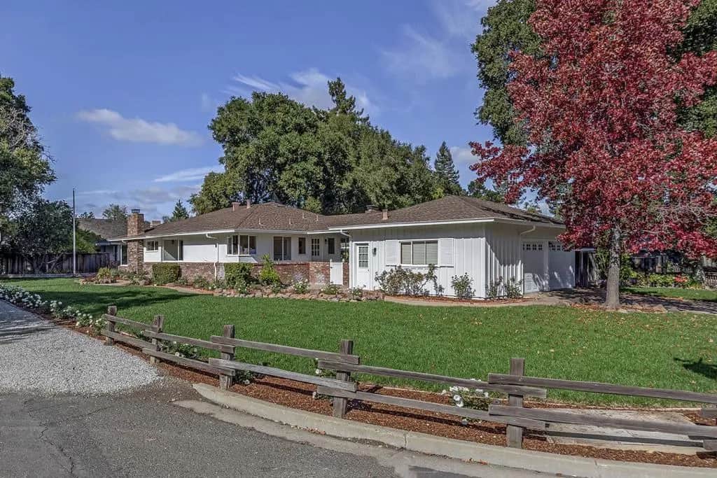 1385 Fremont Avenue, Los Altos, CA — listing photo 1