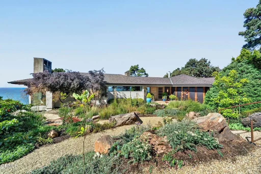 5540 N Highway 1, Little River, CA — listing photo 1