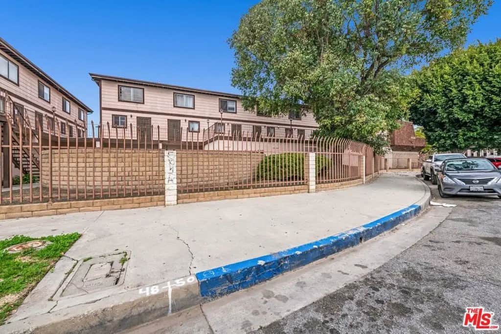 223 S Acacia Avenue 205, Compton, CA — listing photo 1