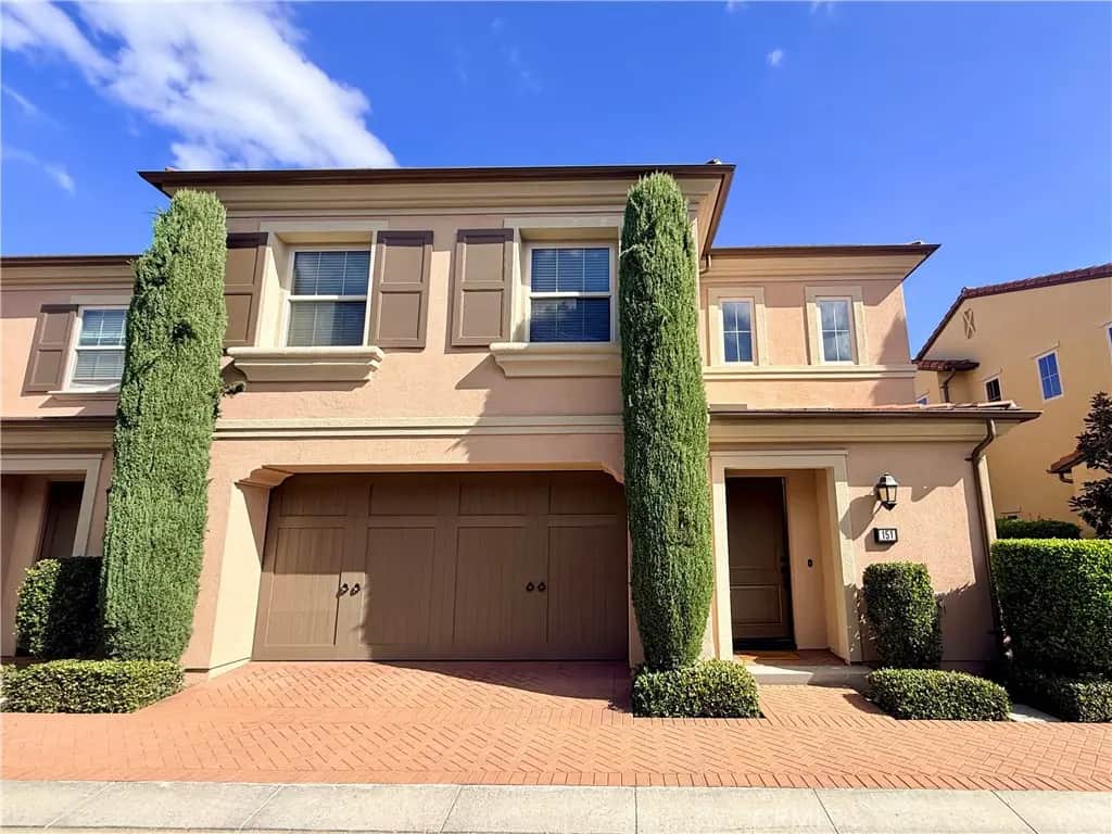 151 Overbrook, Irvine, CA — listing photo 1