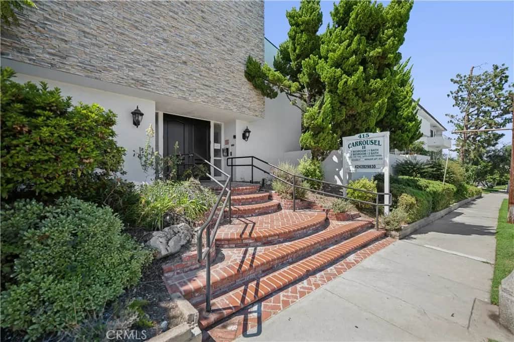 415 S Prospect Avenue 112, Redondo Beach, CA — listing photo 1
