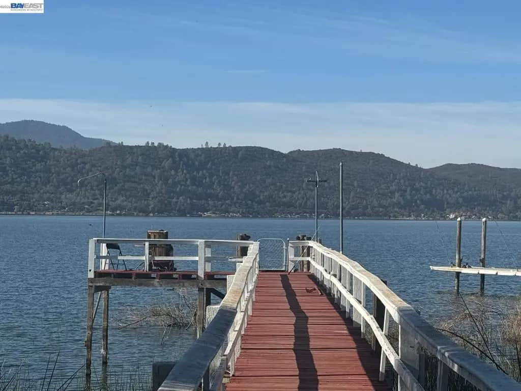 13955 Lakeshore Dr, Clearlake, CA — listing photo 1