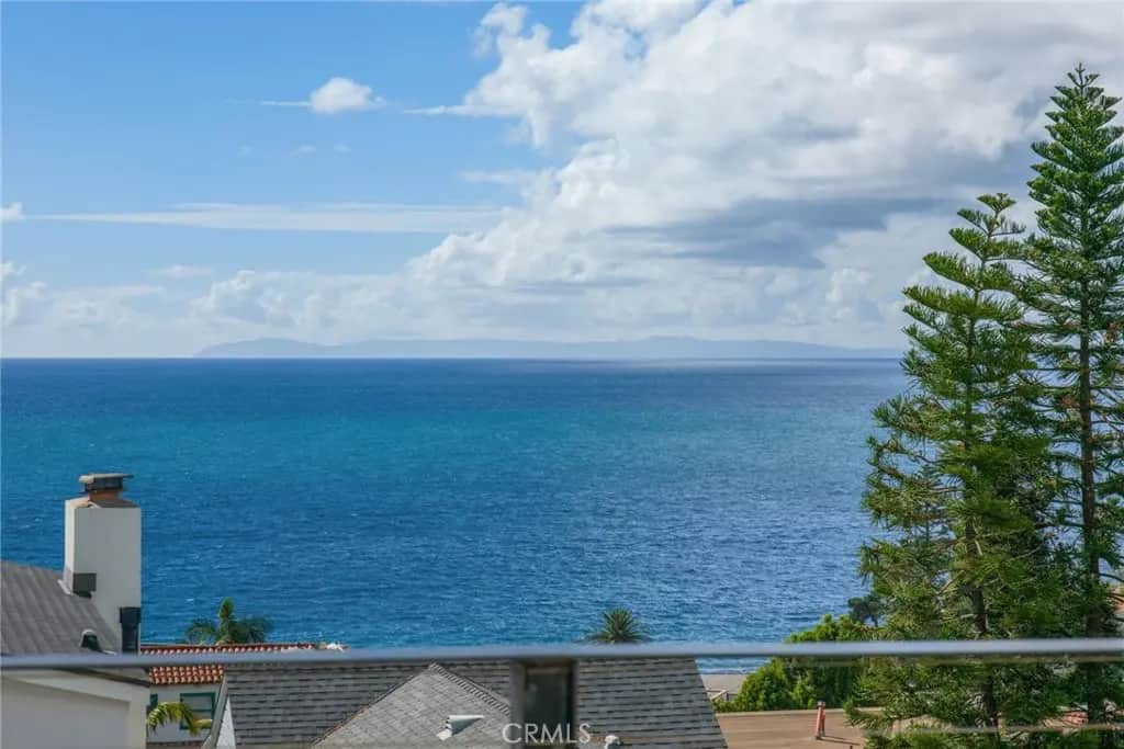 2966 Terry, Laguna Beach, CA — listing photo 1