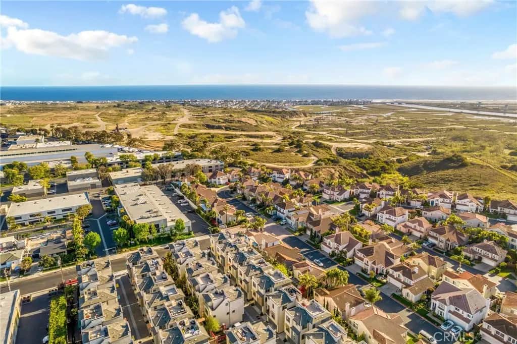 1809 Ocean Court, Costa Mesa, CA — listing photo 1