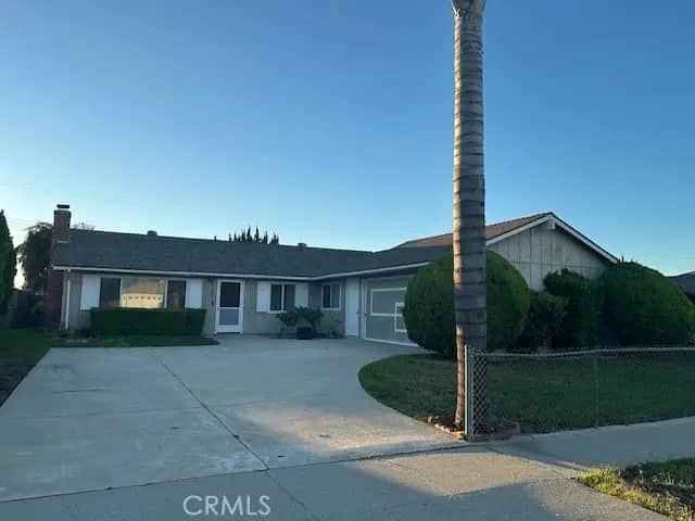 1357 Currant Avenue, Simi Valley, CA — listing photo 1