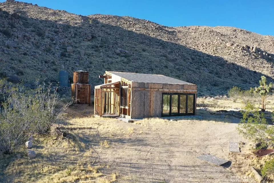 6915 Border, Joshua Tree, CA — listing photo 1