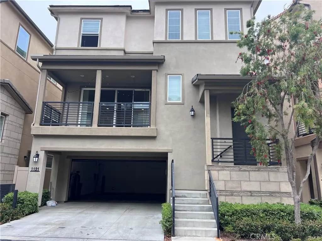 1121 Livingston Lane, Fullerton, CA — listing photo 1